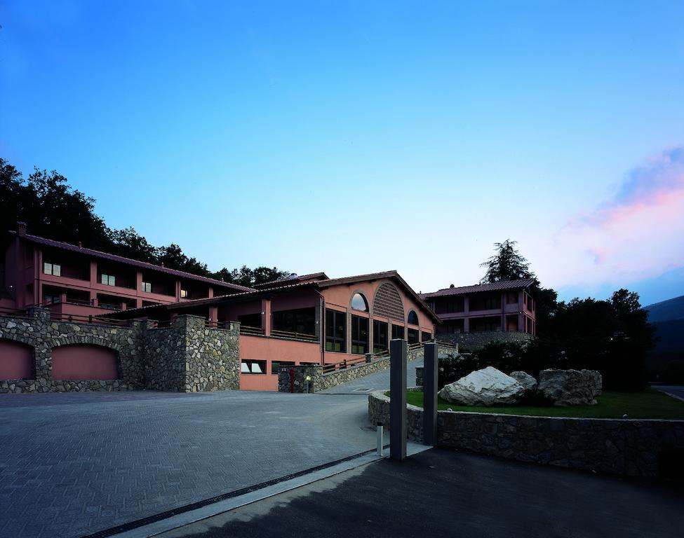 Meridiana Country Hotel Calenzano Esterno foto